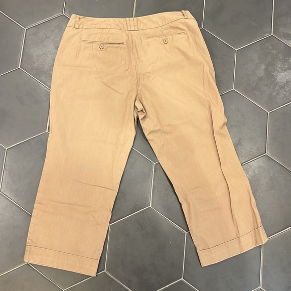 5 pair capri length dress pants, size 12 - Picture 14 of 16